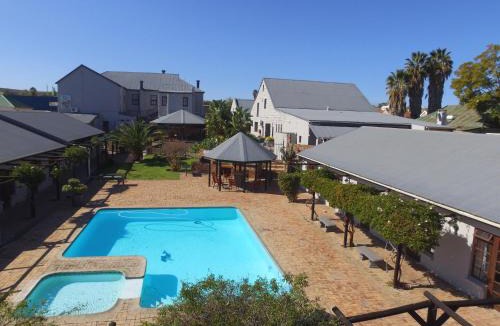 Oudtshoorn Hotel | Baron's Palace