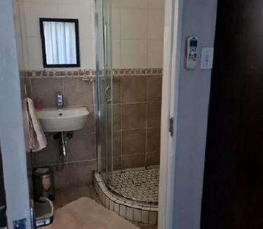 Colesberg Cabin | Skietberg Lodge