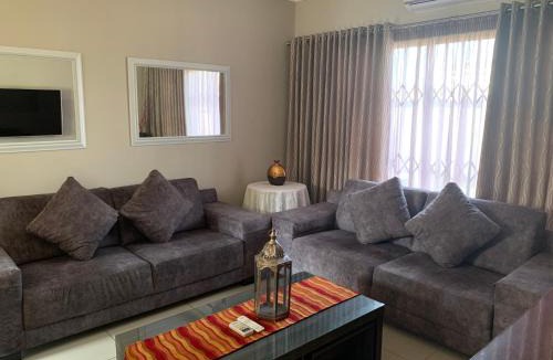 Richards Bay Apartment | Bay Sun Lodge