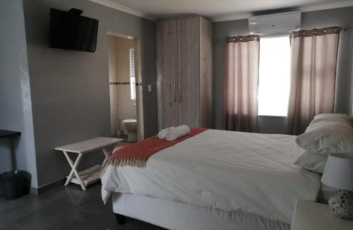 Trawal House | Northern Vine Guesthouse B&B Self-catering