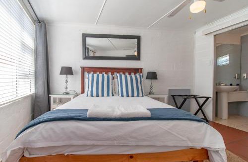 Hermanus City-Centre Hotel | TwentyFour 17 Inn