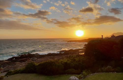 Betty's Bay House | Jocks Place (on the sea)