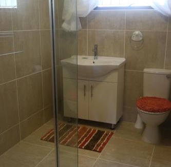 Lake Brenton Resort | Brenton Lake Holiday Cottages