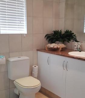 Glentana House | Amelia's by the Sea