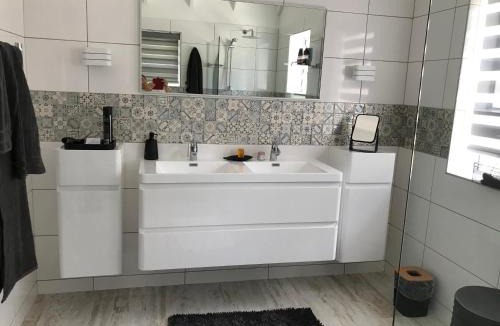 Hunter's Home Apartment | Armadillo Studios