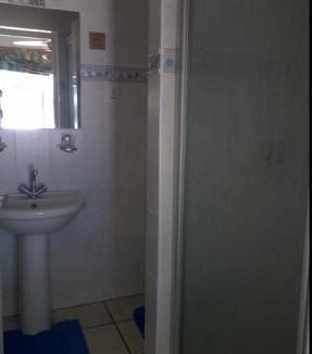 Kini Bay House | Sea Otters Lodge