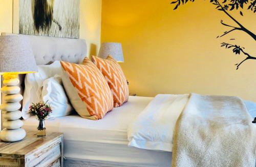 West Beach House | 5 Options Guest House