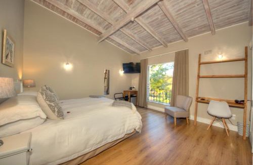 Greater Johannesburg Metropolitan Area Hotel | Amberhall Guesthouse
