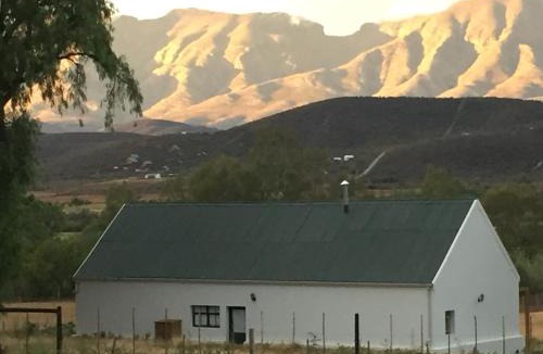De Rust House | Pepper Tree Cottage