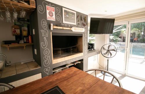 Trawal House | Lovely Family Home in Durbanville