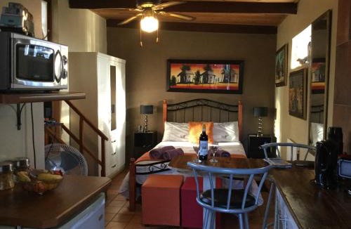 Milnerton House | The Buddha Garden