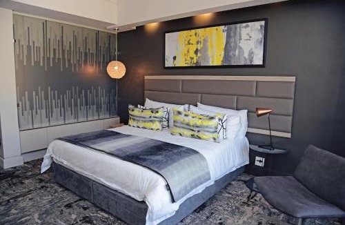 Menlyn Hotel | The Capital Menlyn Maine