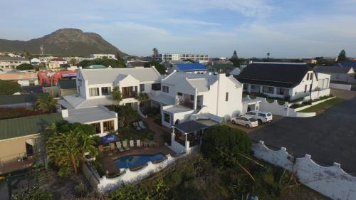 Gansbaai Cabin | Saxon Lodge