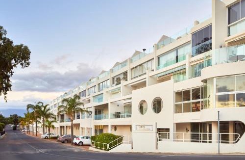 Gordons Bay Central Apartment | First Group Cape Gordonia