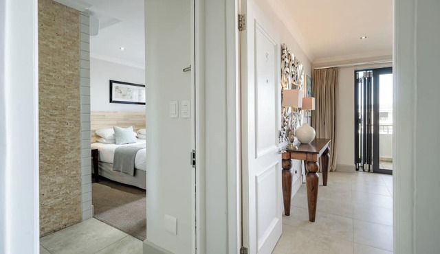 Harbour Square Hotel in Hermanus