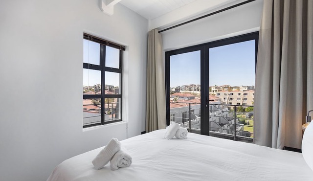 Manhattan On Coral Aparthotel