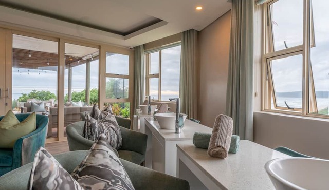 Views Boutique Hotel & Spa in Wilderness