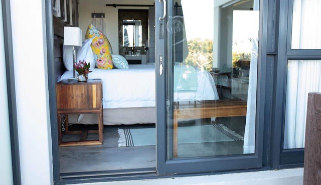 Stay at Friends in Betty's Bay