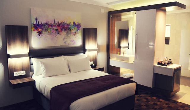 Palm Swift Luxury Accommodation in Brits