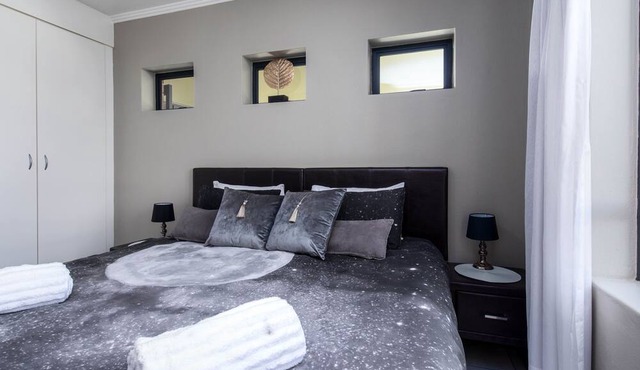 Jackal Creek Self-Catering Apartments in Roodepoort