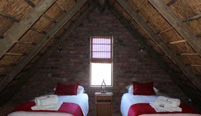 Teri Lemveli Lodge in Beaufort West