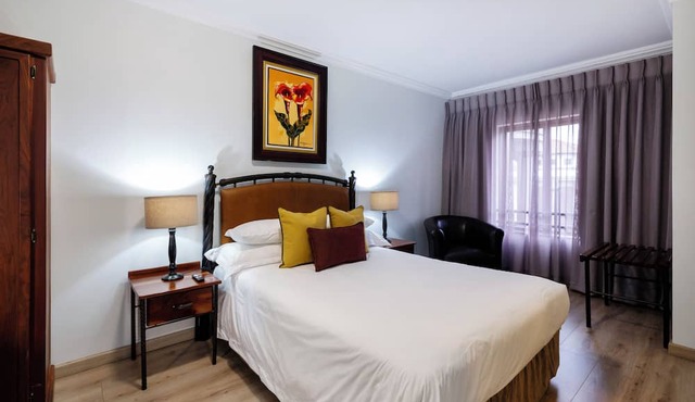 Basden Wood Hotel Pty Ltd in Centurion