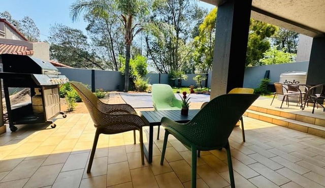 Villa Picasso - 2 Bed Villa in Johannesburg