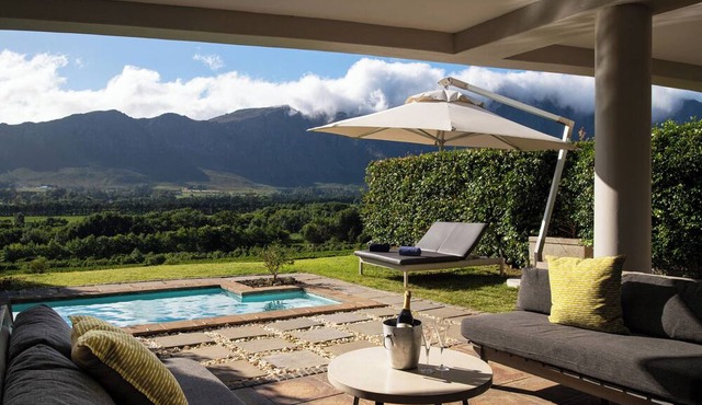 Mont Rochelle Hotel & Vineyard