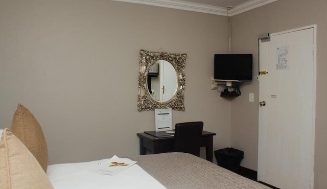 Oaklands inn and Conference centre in Randburg