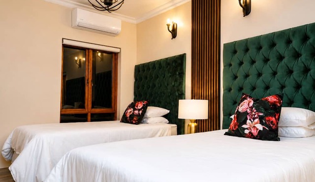 156 Euphoria Boutique Villa - Euphoria Golf Estate & Hydro in Mookgopong