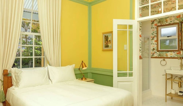 Amina Boutique Hotel