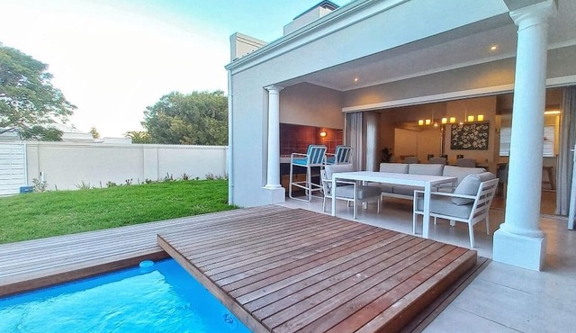 Luxurious 3-bedroom house in serene Hermanus in Hermanus