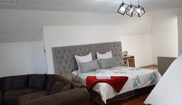 Ojong's Guesthouse in Cape Town