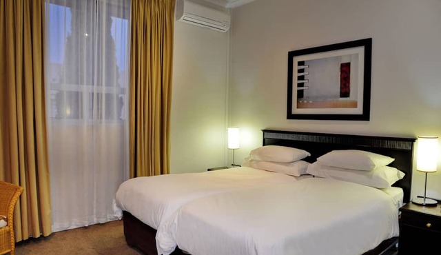 Cumberland Hotel Worcester in Worcester