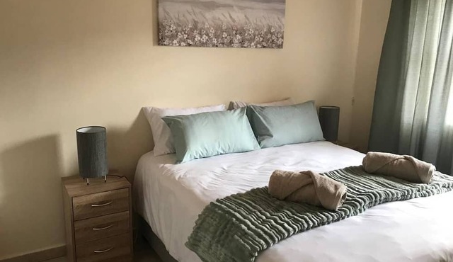 Barton Hoopoe Cottage Near Hermanus With Wood Fired Hot Tub