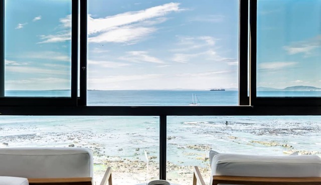 Magical Apartment w/Uninterrupted Ocean Views (Mouille Views)