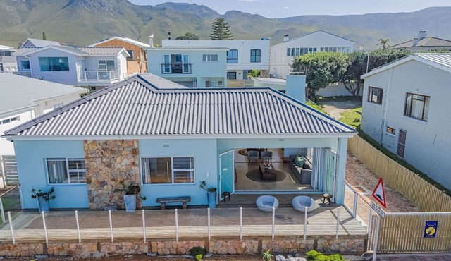 78 Beach Road | Oceanfront with pool | Sleeps 8 in Kleinmond