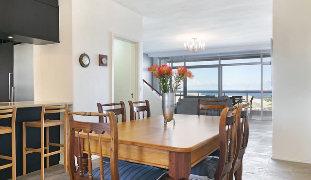 Dolphin Beach C111 Self-Catering Beachfront APT with Inverter by HMH in Cape Town