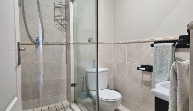 'The View' - 2 bedroom on the Water's Edge overlooking Bikini Beach in Gordons Bay