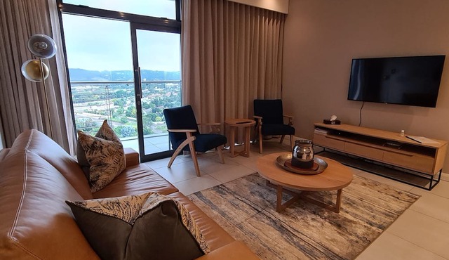 Menlyn Maine Luxury Rentals in Pretoria