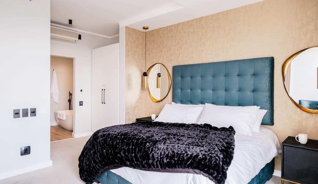 Waterfront Elegance at Harbour Bridge 413 in Cape Town