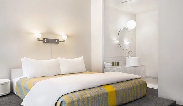 A Place to Unwind, Unplug, and Recharge! Dog-friendly Property! in Los Angeles