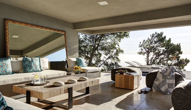 CB-ONE Luxury Stay