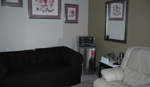 Bon a Vie B and B and Self Catering in East London