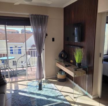 The Black Sail l Boutique Coastal Escape in Cape St Francis