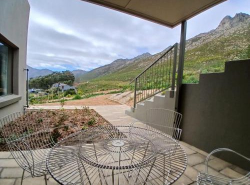 Watsonia Mountain View - amazing 270 degree mountain views in Gordonʼs Bay