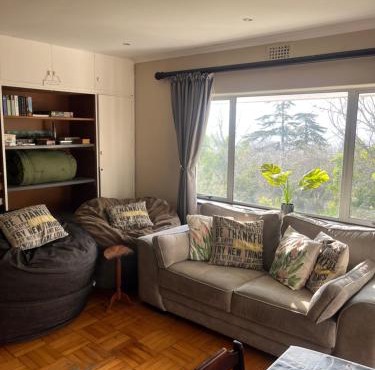 Benevolent Upper Floor for 4 in Stellenbosch