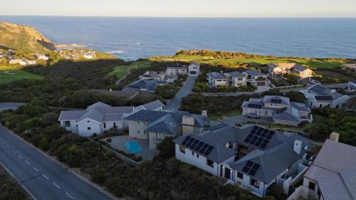 Luxury Coastal Retreat in Knysna