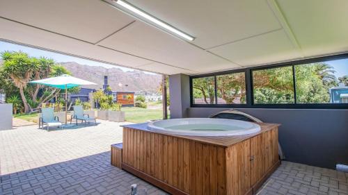 Palmview Cottage in Cape Town