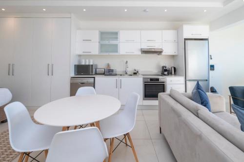 Studio Apartment Sandringham 37 in Cape Town